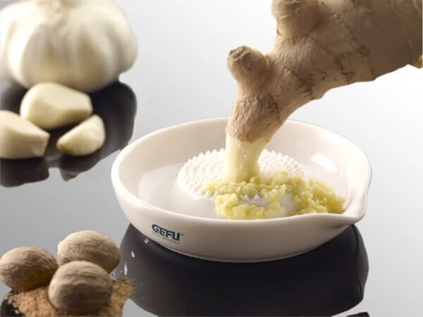 Gefu Puro Gemberrasp Keramiek Wit 4 Gefu Puro Gemberrasp Keramiek Wit - Afbeelding 2