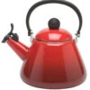 Le Creuset Kone Fluitketel 1,6 Liter Staal Kersrood 1 Le Creuset Kone Fluitketel 1,6 Liter Staal Kersrood -Keukengerei Verkoop 6981 42289 1