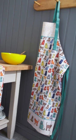 Ulster Weavers Catwalk Schort Katoen -Keukengerei Verkoop catwalk lifestyle 1 1