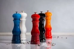 Le Creuset Zoutmolen 21 Cm Kunststof Wit -Keukengerei Verkoop rs3446 rs3259 sandp 2 hpr 1