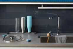 Sanni Shoo Drip.line 3-in-1 Afdruiprek 32,5 Cm Rvs Silicone Ocean -Keukengerei Verkoop sannishoo dripline ocean 2914 600x400 1