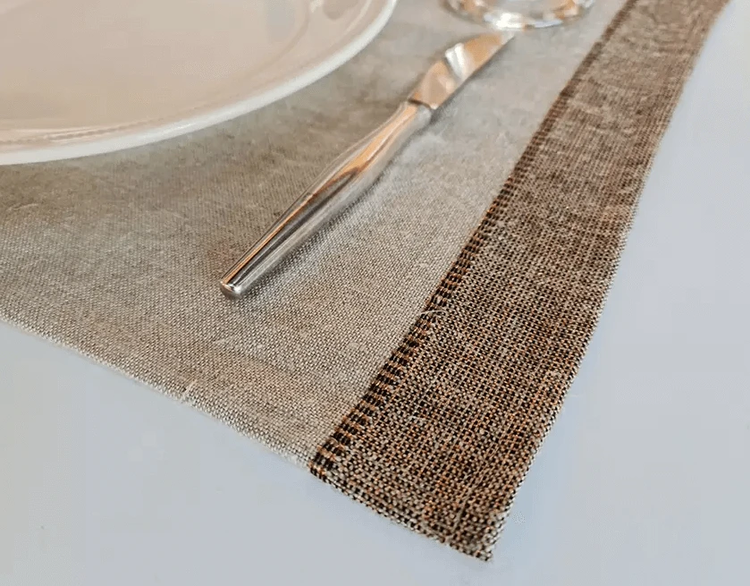 Charvet ALADIN Placemat 48 X 35 Cm Linnen Koperkleurige Glansrand 4 Charvet ALADIN Placemat 48 X 35 Cm Linnen Koperkleurige Glansrand - Afbeelding 2